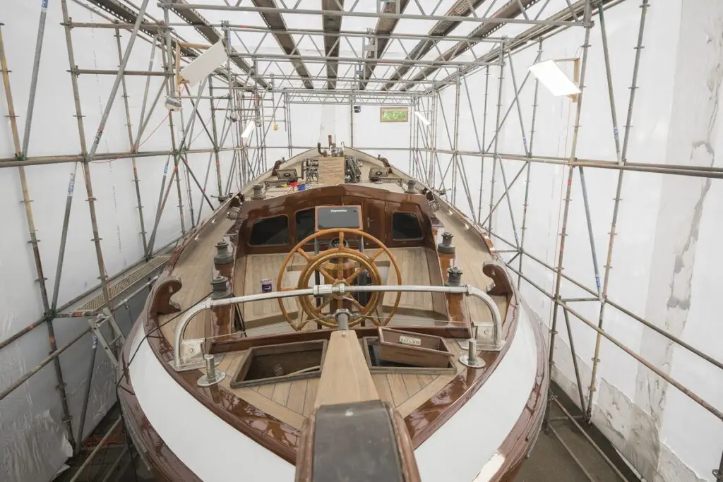 boot onder tent
